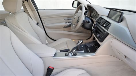 BMW 3 Series 320d Interior Car Photos - Overdrive