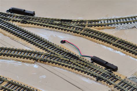 How to Wire Your Model Railroad - Charles Ro Supply Company