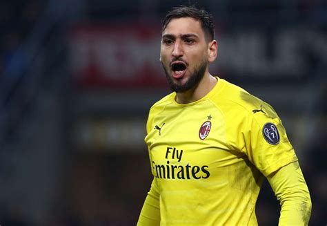 Donnarumma, 150 presenze rossonere in Milan-Cagliari: più di Maldini