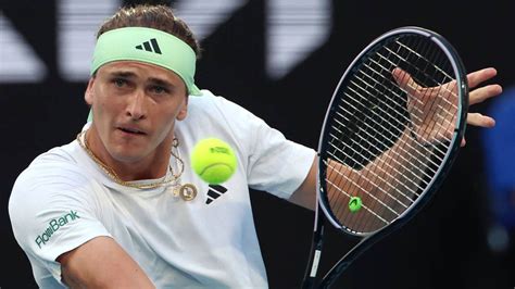 Zverev besiegt Koepfer zum Auftakt der Australian Open | Tennis News ...