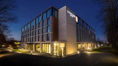 COURTYARD BY MARRIOTT EDINBURGH WEST in Edinburgh, Scotland