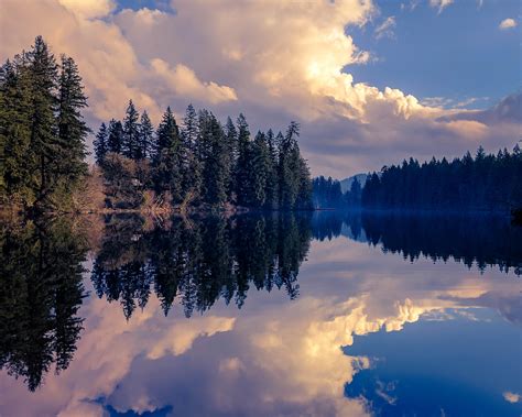 Humbly submitted : Estacada Lake Oregon [3267X2614][OC] : r/EarthPorn