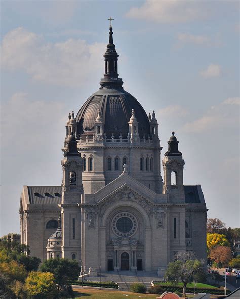 Cathedral of St. Paul from the Landmark Center - cropped - Cathédrale Saint-Paul (Minnesota ...