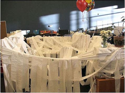 26 Funny Office Pranks That Are Anything but Subtle