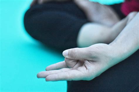 Surya Mudra: How to Do (Steps), Benefits & More - Fitsri