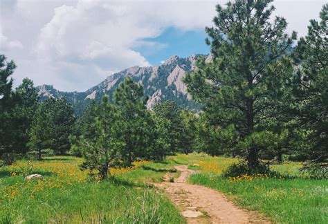 Hiking Chautauqua Park today in Boulder, Colorado : hiking