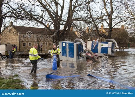 Flooding - Yorkshire - England Editorial Stock Photo - Image of rescue ...