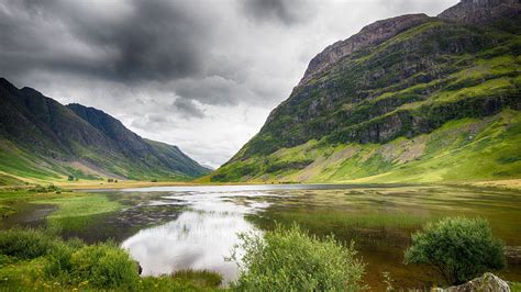 Scotland’s North Coast & Famous Lochs - 9 Days 8 Nights | Isle of skye, Scotland road trip ...