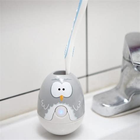 UV Light Toothbrush Sanitizer and Holder | Sanitize toothbrush ...