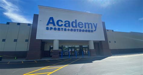 Academy Sports + Outdoors opens first Lexington store