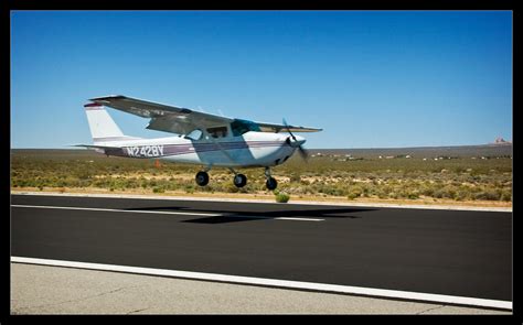 Cessna 172 Landing | Student pilot doing touch and goes at t… | Flickr