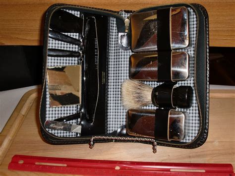 Vintage Mens Travel Grooming Kit in Leather Case 11 Pieces