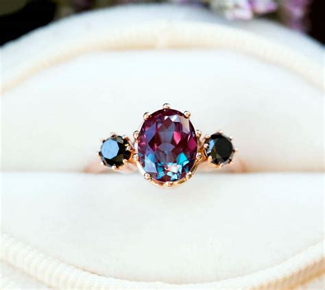 What you DON'T know about your alexandrite ring! | Ringsforwomen.org