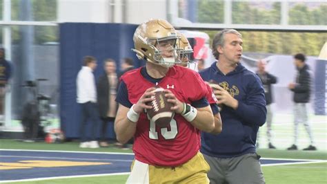 Quarterback Riley Leonard in action at Notre Dame spring practice