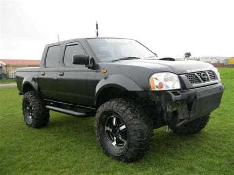 Nissan Navara D22 Photo Gallery #7/10