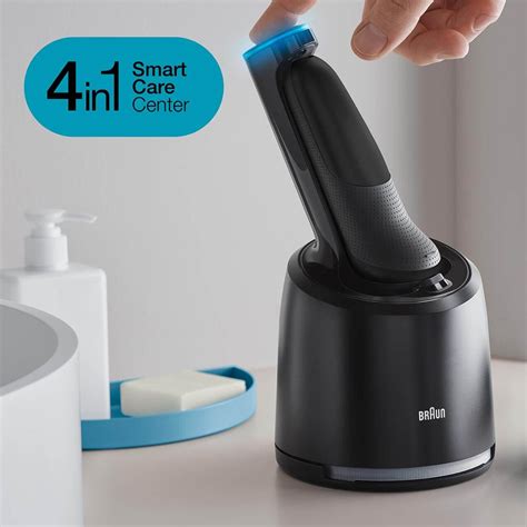 Braun Series 7 with SmartCare Center & Travel Case, Black | Braun