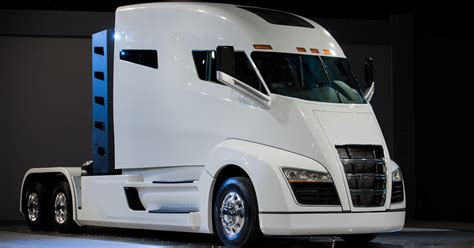 Nikola introduces its electric truck, the Nikola One - Truck News