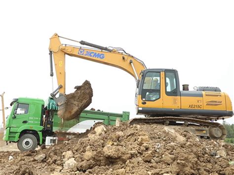 excavator XCMG XE215C 21tons for mining construction