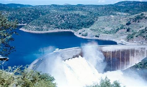 Kariba dam’s potentially catastrophic failure could have a deadly ...