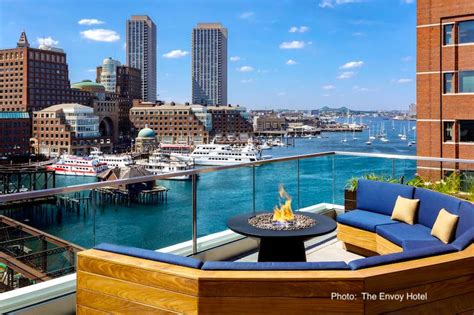 Hotels for Boston Fireworks 2023 | July 4th Hotels | Boston Discovery Guide