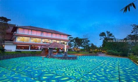 Best Resorts in Coorg (2025) for family groups | Luxury Resorts