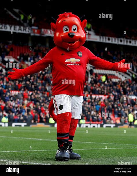 Manchester united mascot hi-res stock photography and images - Alamy