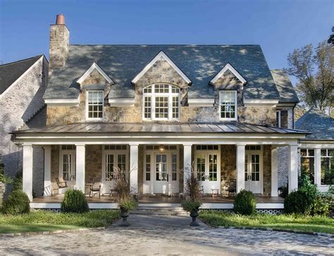 20 Front Porch Column Ideas That'll Beautify Your Home - TrendRadars