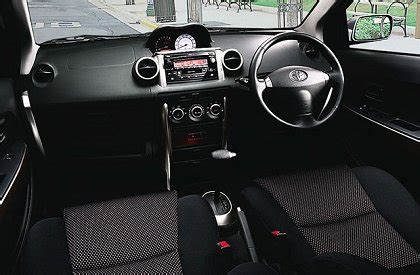 2004 Toyota Vitz - Interior Pictures - CarGurus