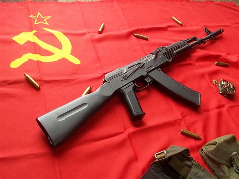 Photos Kalashnikov Assault rifle USSR Hammer and sickle Flag