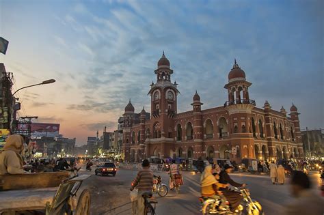 Dive Into the History and Culture In Multan