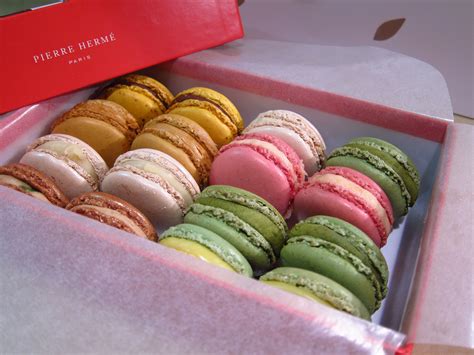 Pierre Herme; Macarons