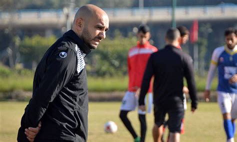 Walid Regragui lance un défi au public du FUS - Le Matin.ma