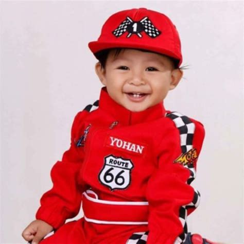 car racing costume 1-2yrs old, Babies & Kids, Babies & Kids Fashion on ...