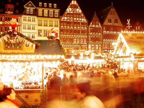 Christmas market in Frankfurt. Make sure to get a Gluehwein when you go. | Christmas market ...