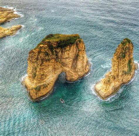 Beirut's famous landmark, The Raouché Cliff #voyagerclub #lebanon ...