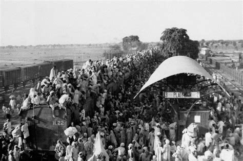 15 unseen and rare pictures from India-Pakistan partition that will haunt you