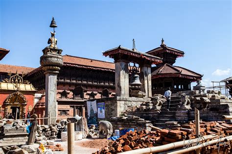 Living Heritage and Earthquake Ruins – Bhaktapur, Nepal » Ursula's ...