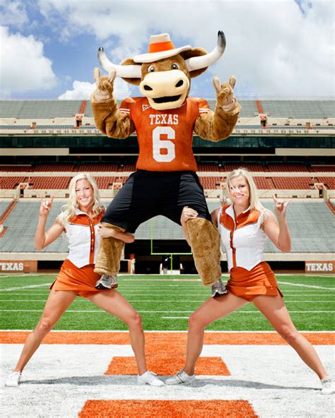 y878naly: texas longhorns mascot