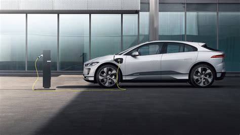 ElectricDrives | Jaguar Land Rover unveils Future Skills Programme to ...