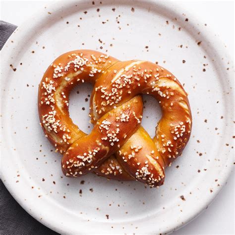 Super Soft Pretzel Maker