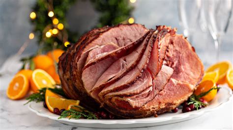 Maple glazed gammon | British Recipes | GoodtoKnow