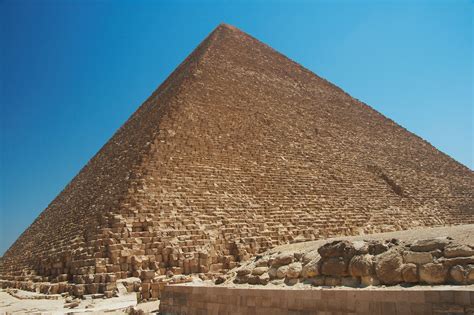 Fișier:Great Pyramid of Giza - 20080716a.jpg - Wikipedia