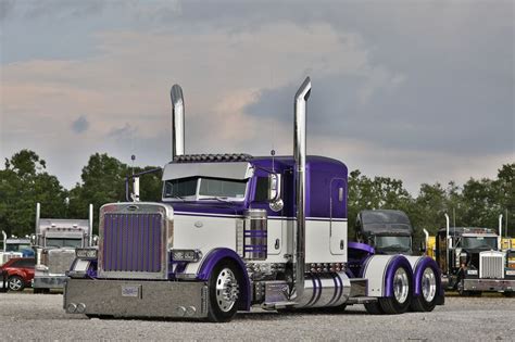 Austin Ashley, Raleigh, MS; 2007 White & Purple Peterbilt 379 – “Double ...