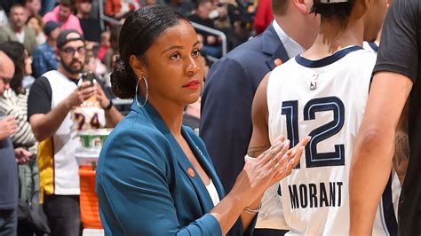 Inside Niele Ivey's first weeks as Notre Dame's head coach - ESPN