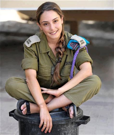 20 Amazing Photos That Prove Women of the IDF are the Past, Present and the Future!