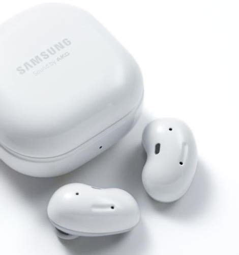 These new Samsung earbuds have already seen some horrible things. : r ...