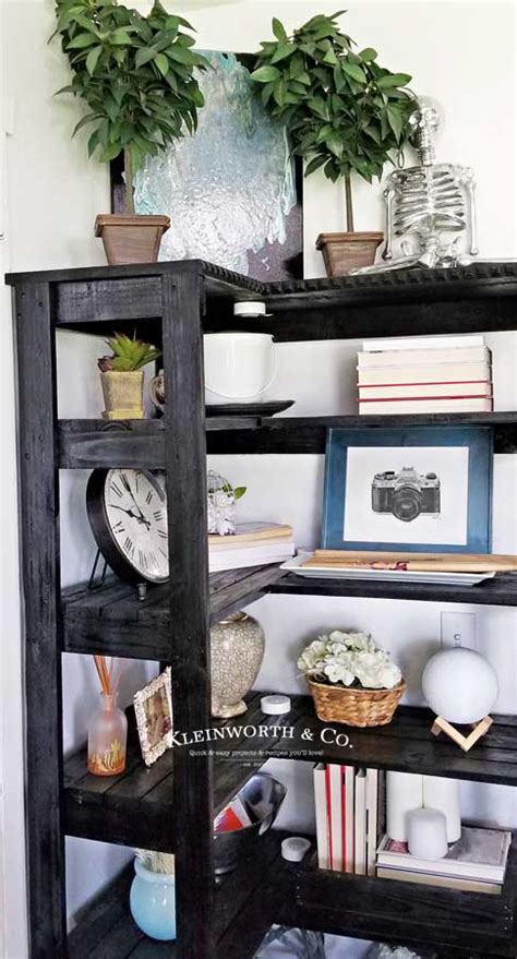 Diy Corner Bookshelf Plans : 20+ DIY Corner Shelves to Beautify Your Awkward Corner 2017 - They ...