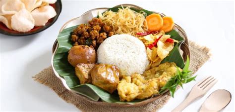 Resep Nasi Uduk yang Mantap untuk Dicoba, Anti Gagal! - Alfamart