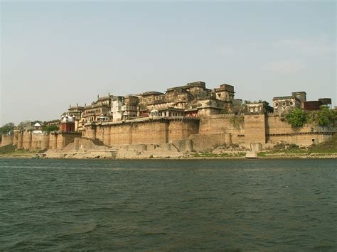 Ramnagar Fort, Varanasi - Timings, History, Best Time to Visit