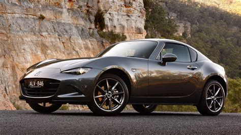 2017 Mazda MX-5 RF Review: First Drive - Chasing Cars